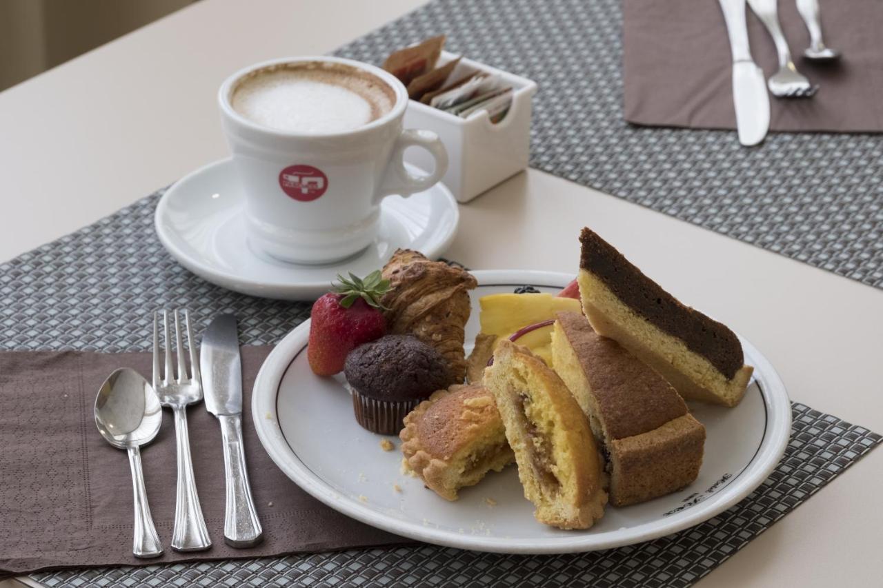 Hotel Rex 리미니 외부 사진
